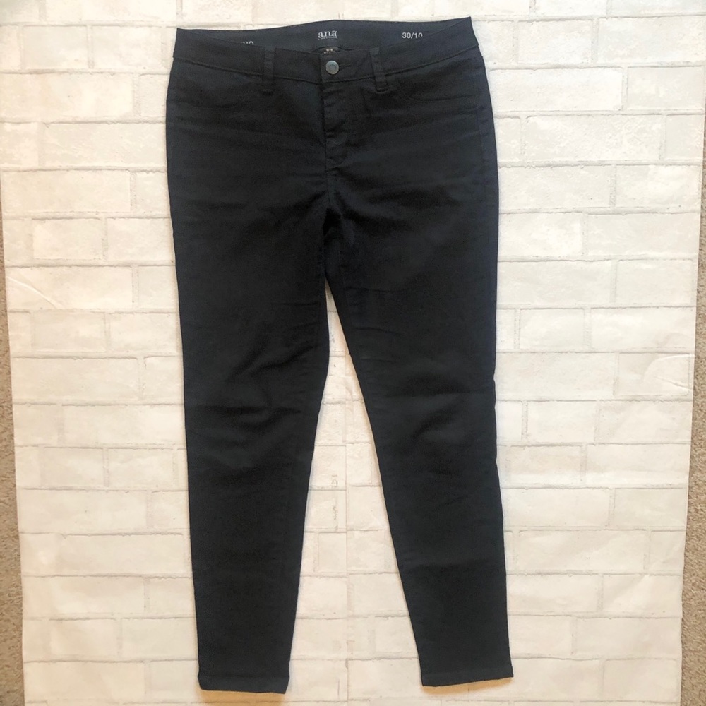 Very dark blue Ana skinny jeans from Macys size 10